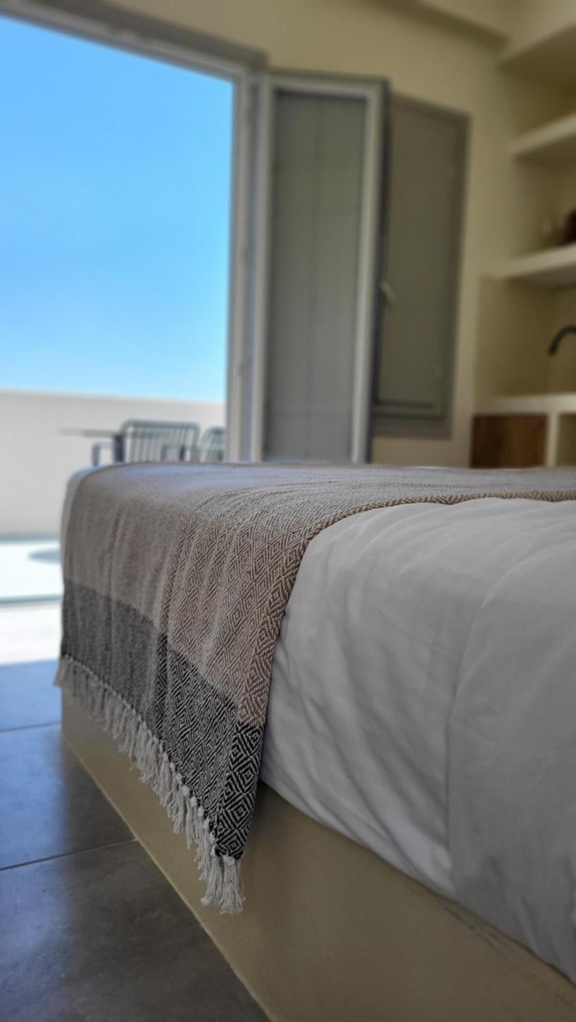 Maeva Suites Santorini Pýrgos 外观 照片